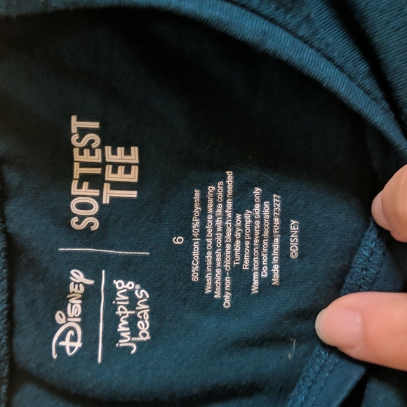 Jumping Beans Elsa long sleeve shirt, size 6 - Picture 3 of 3